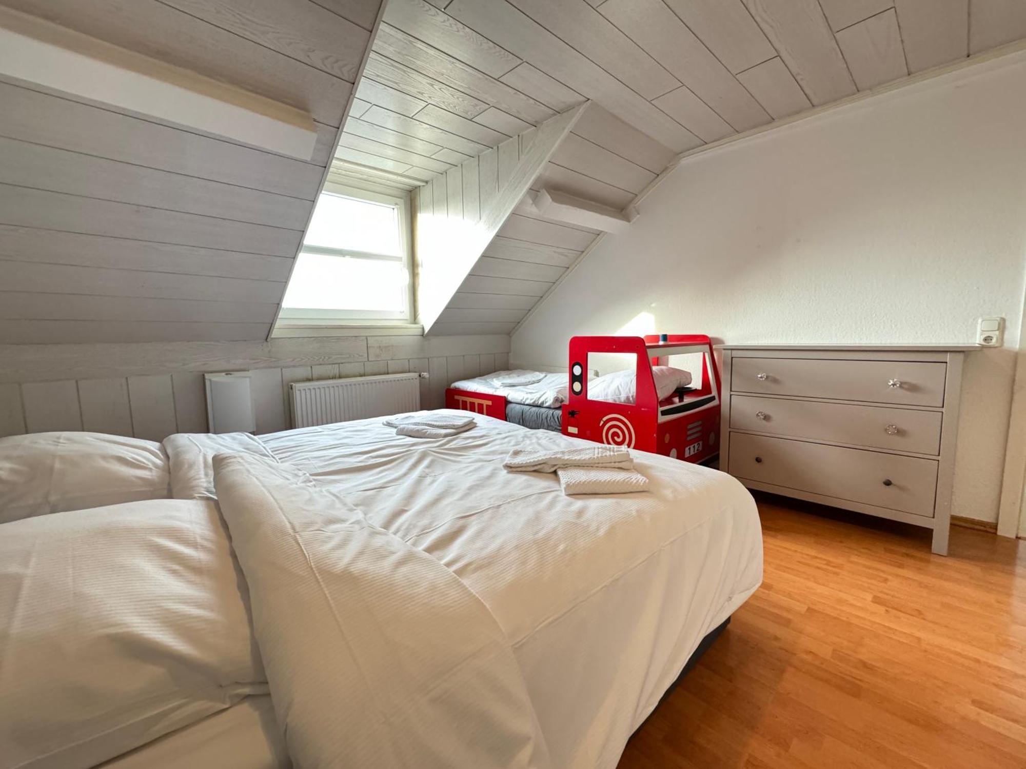 Der Schwan 7 - 3 Schlafzimmer - 2 Balkone - Zentral - 100 Qm Duren Exterior photo